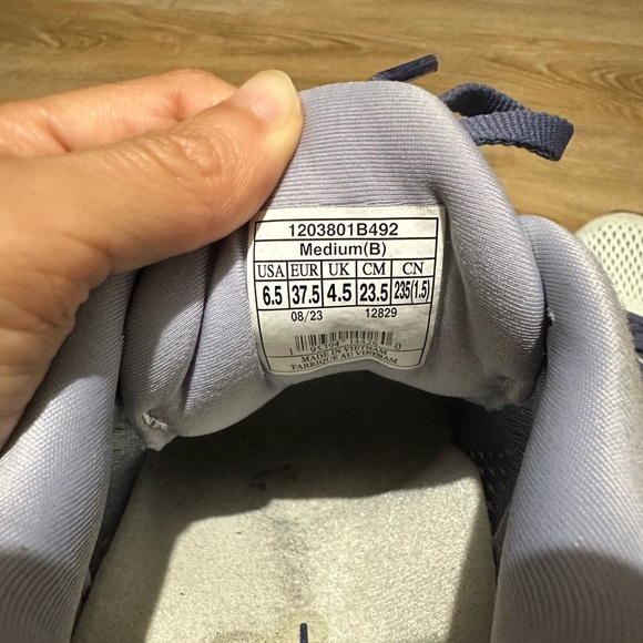 Brooks Ghost 15 Women’s Running Shoes in US Size 6.5 - Picture 5 of 5